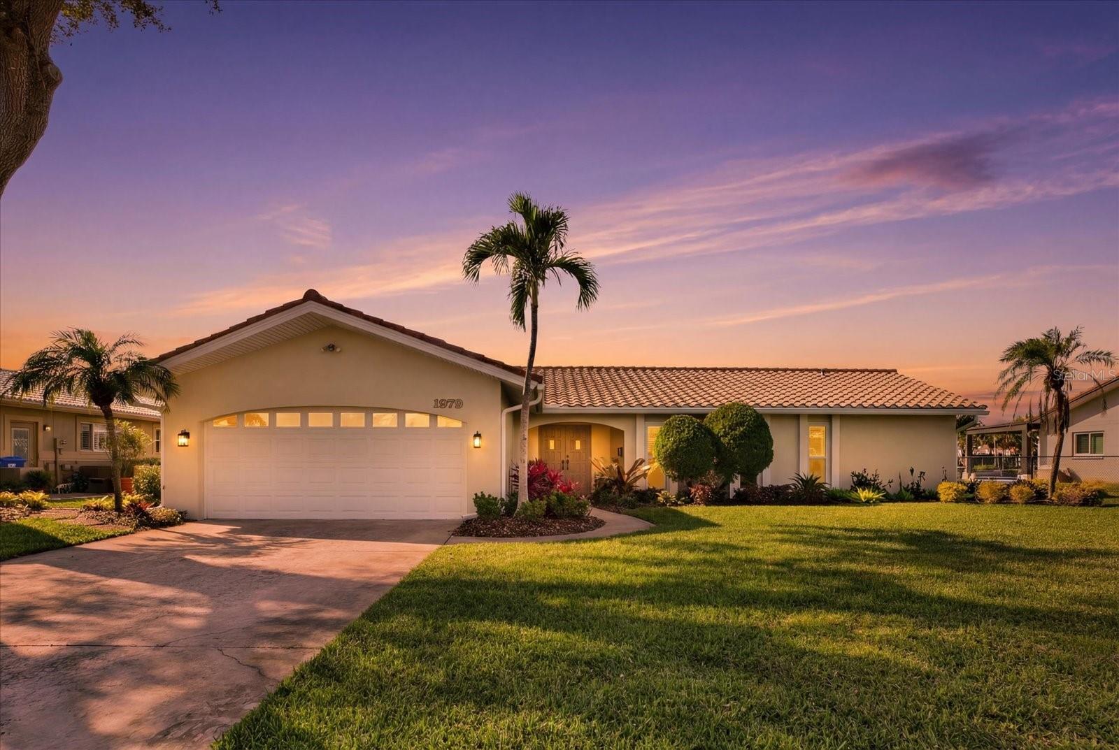 VENETIAN ISLES - Residential