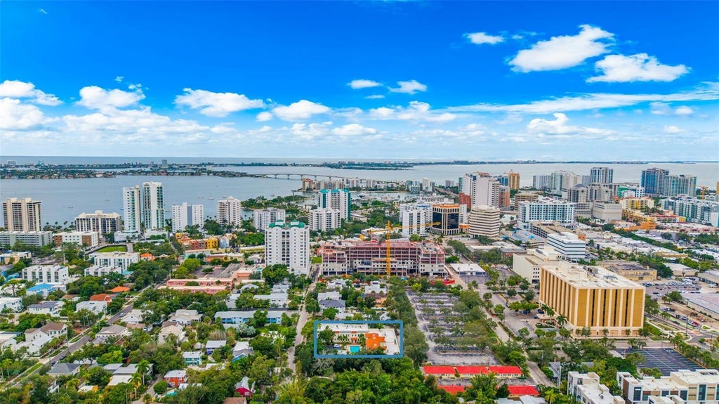 Photo of 1685 Laurel Street #4, Sarasota, FL 34236 (MLS # A4707821)