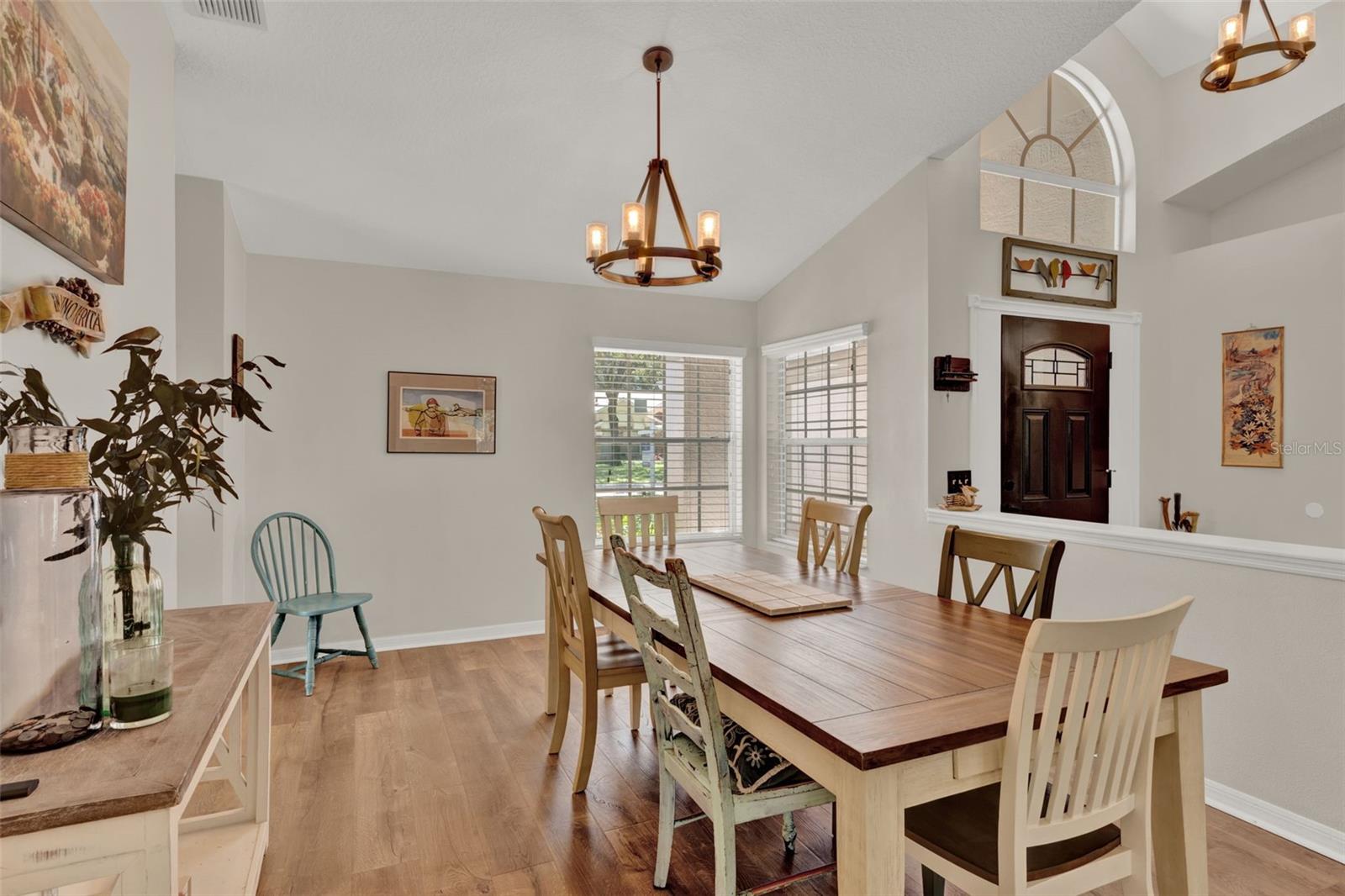 1540 BENT OAKS BOULEVARD