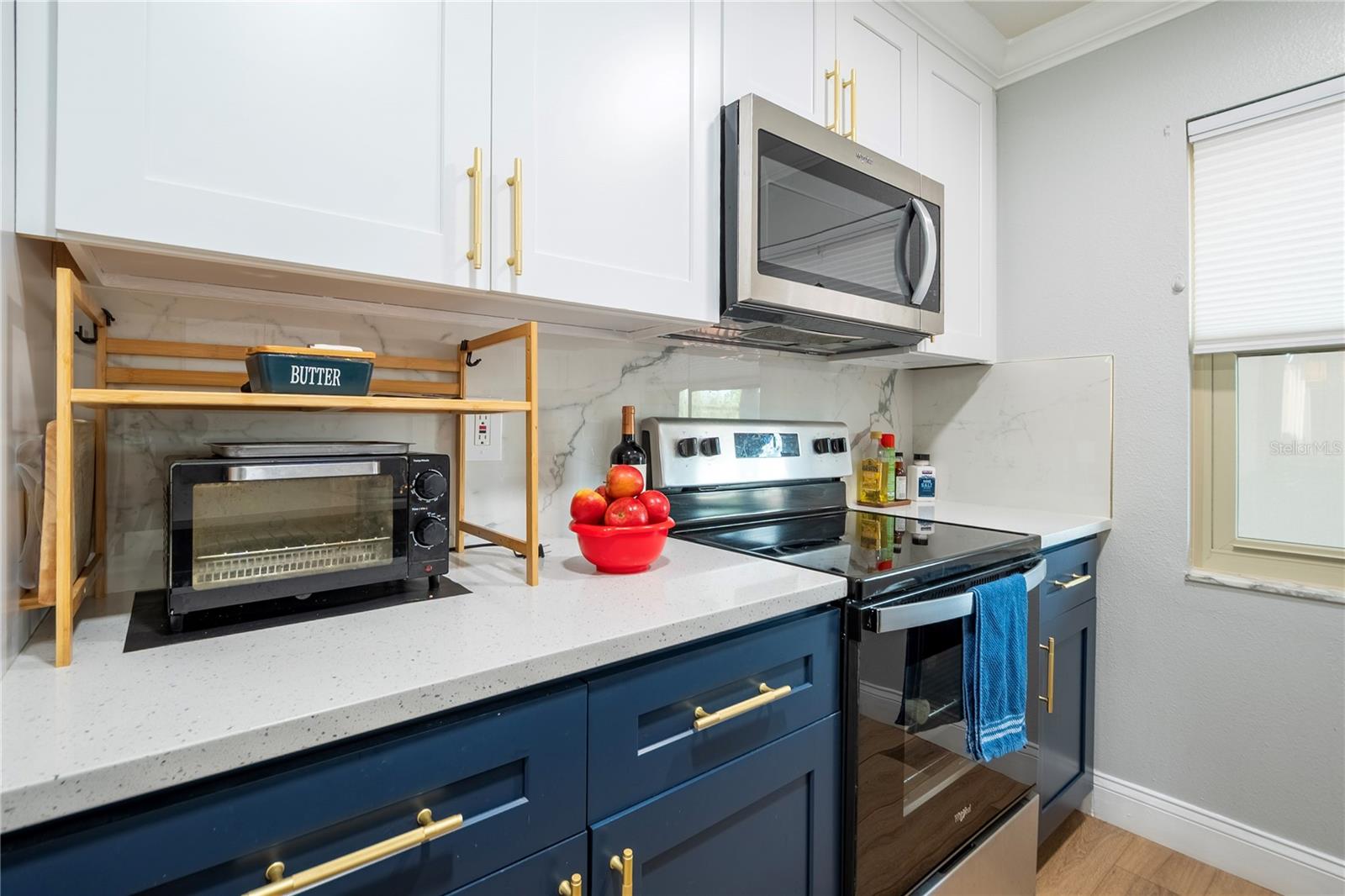 VILLAS AT COUNTRYSIDE THE - Residential