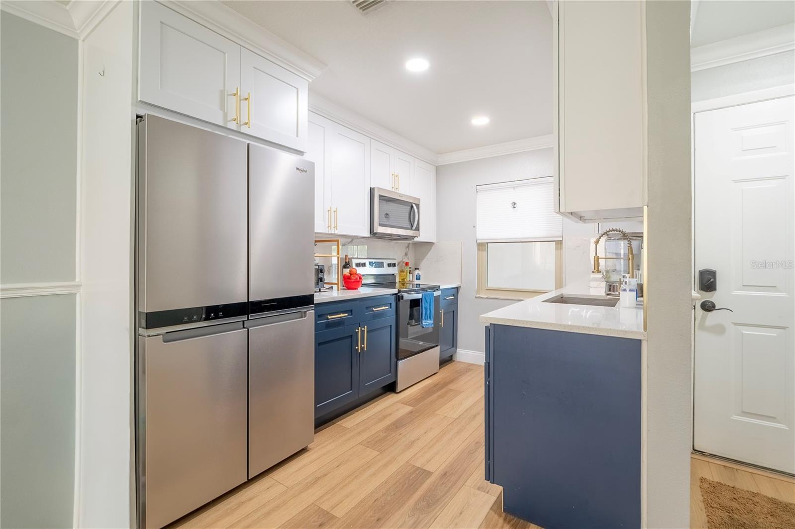 VILLAS AT COUNTRYSIDE THE - Residential