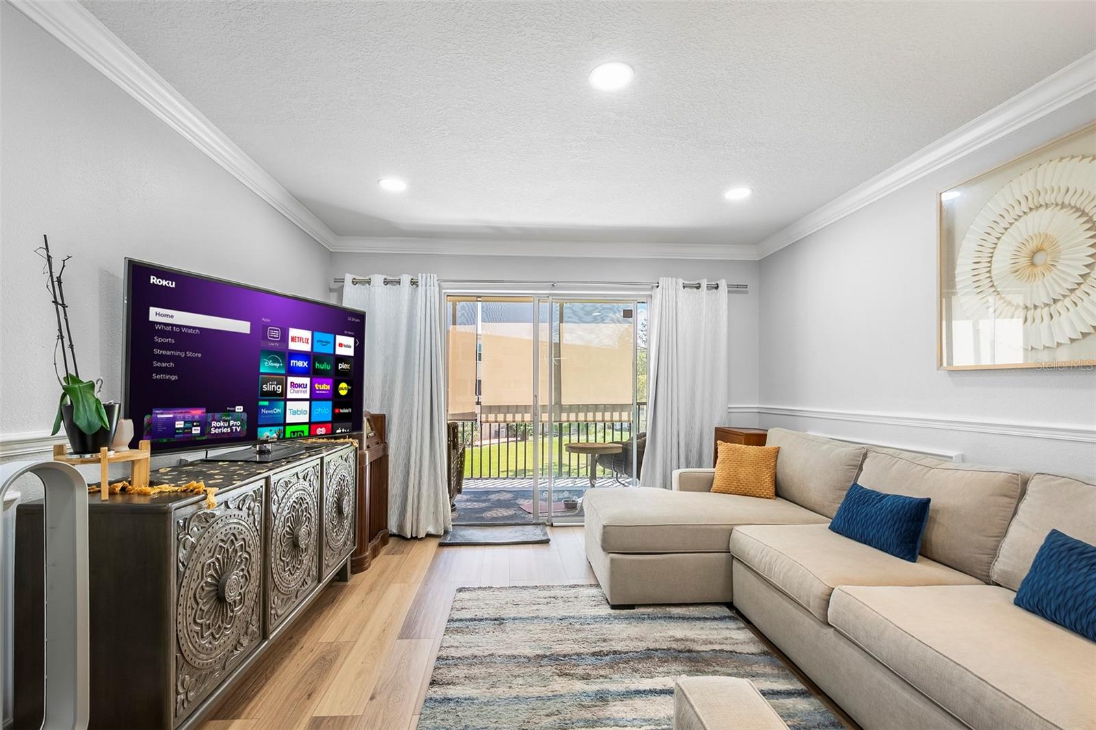 VILLAS AT COUNTRYSIDE THE - Residential