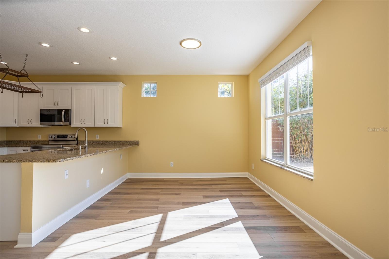 PALMA CEIA PARK - Residential Lease