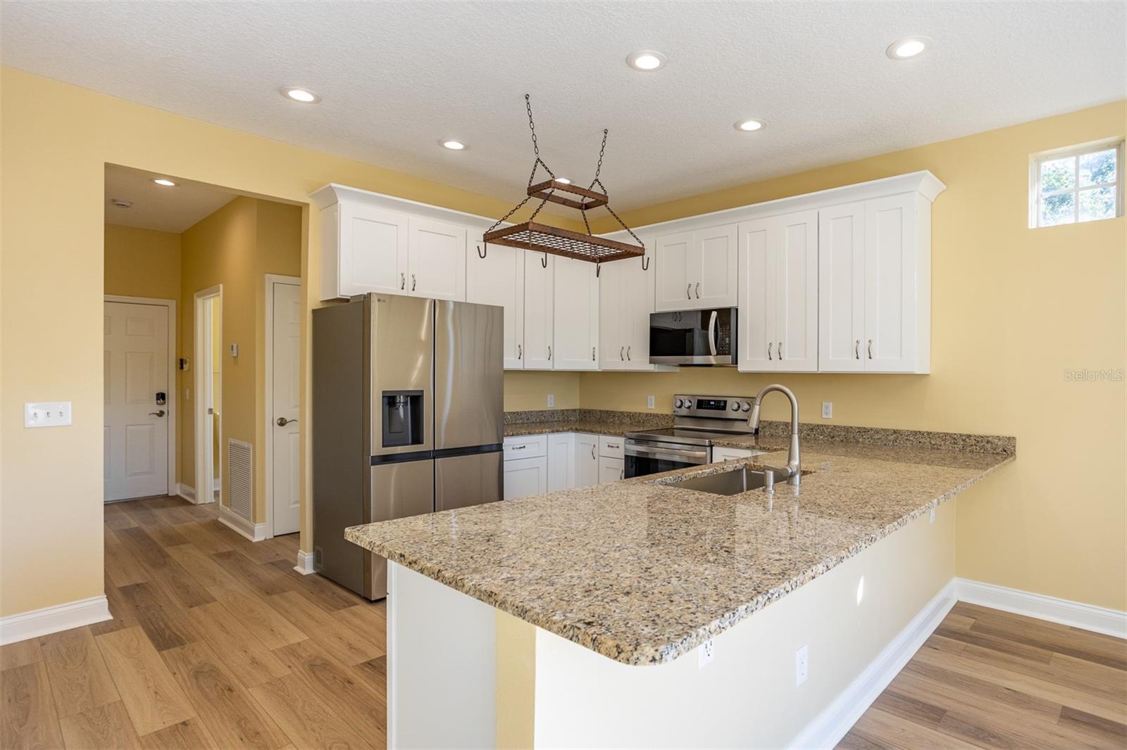 PALMA CEIA PARK - Residential Lease