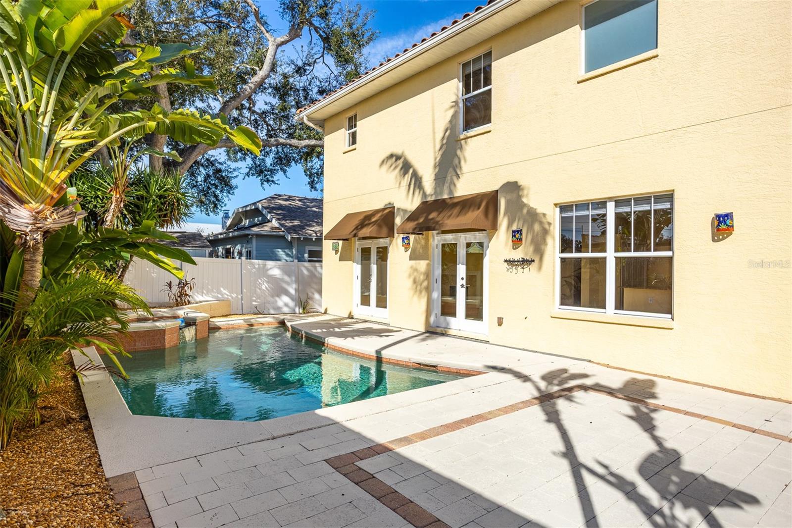 PALMA CEIA PARK - Residential Lease