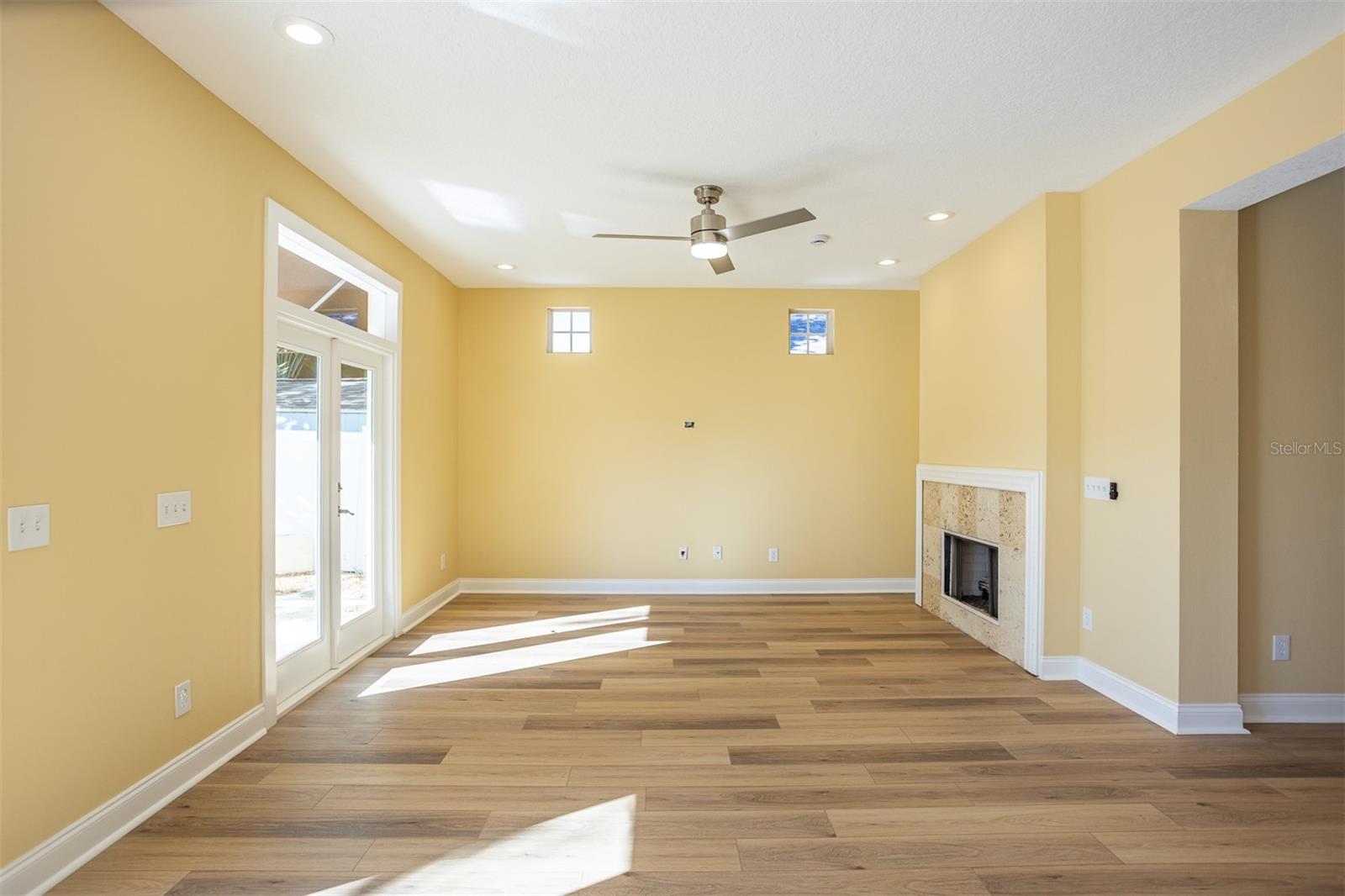 PALMA CEIA PARK - Residential Lease