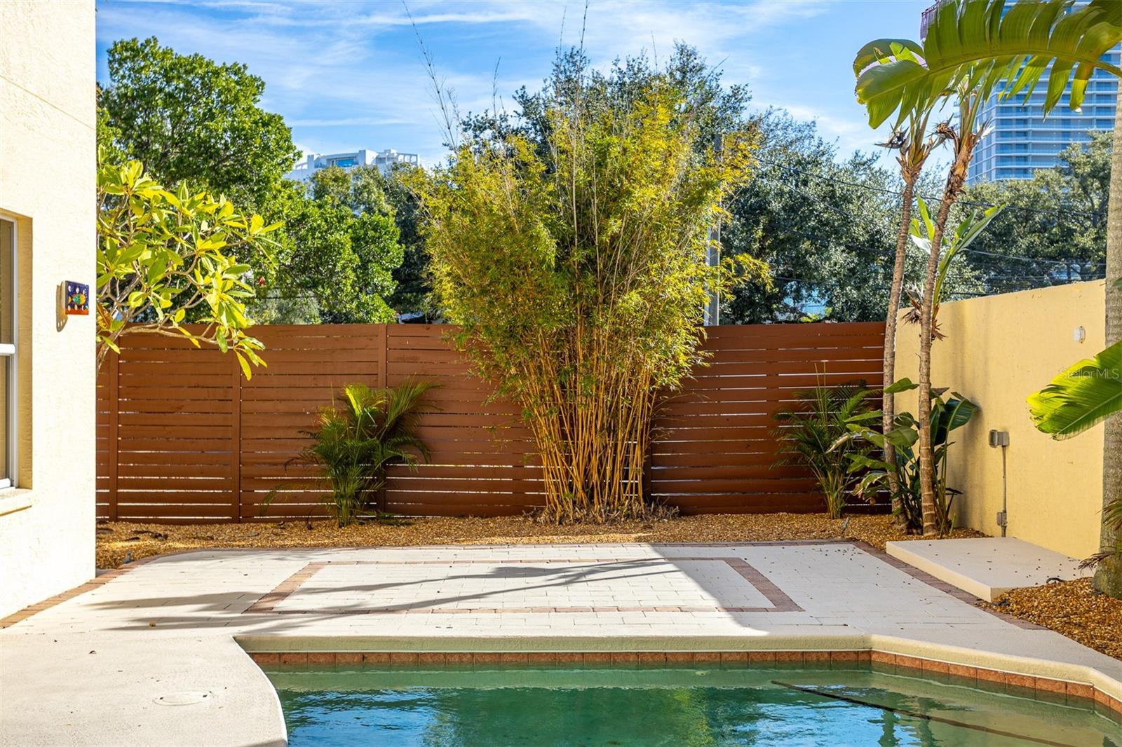 PALMA CEIA PARK - Residential Lease