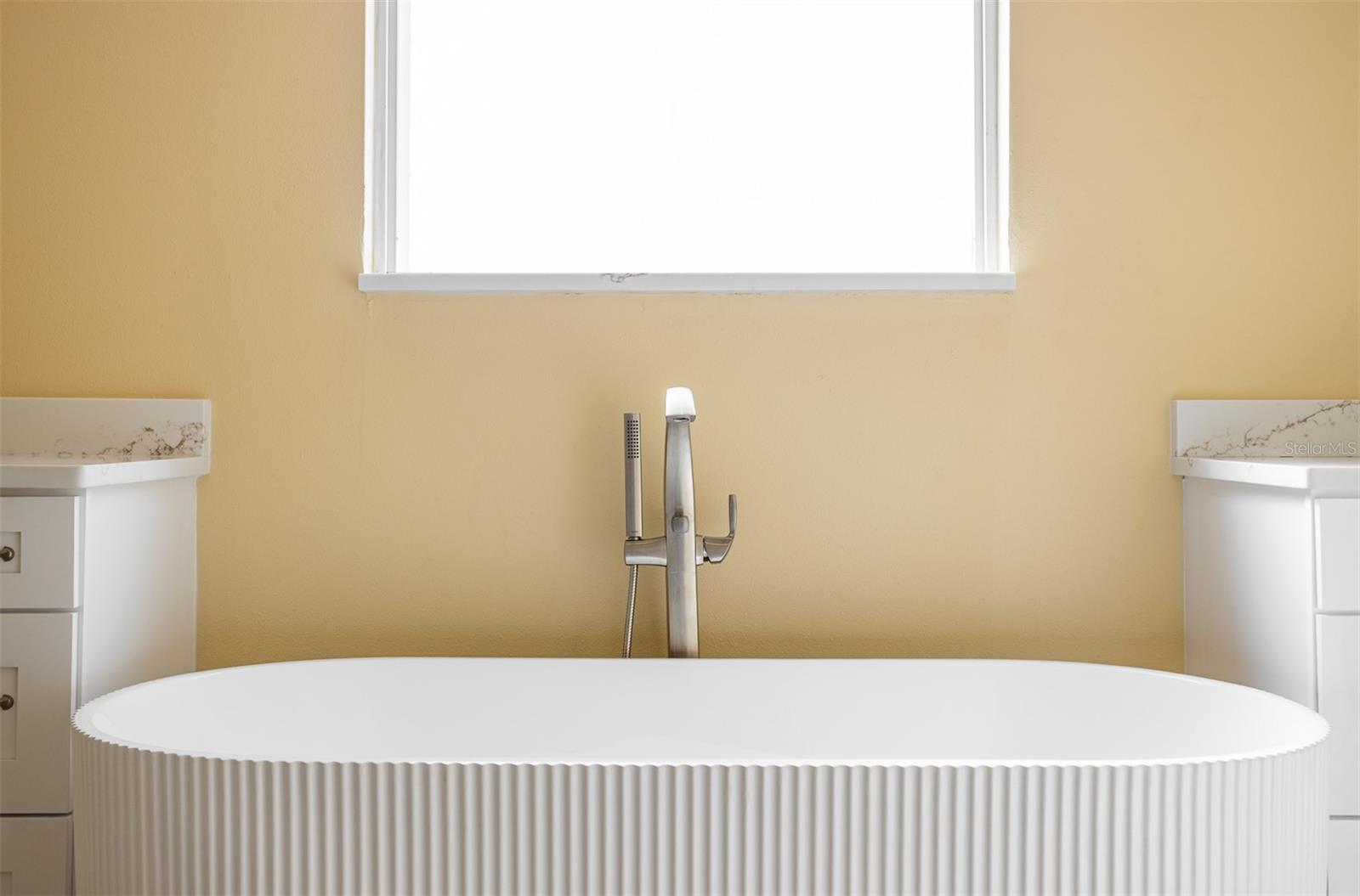 PALMA CEIA PARK - Residential Lease