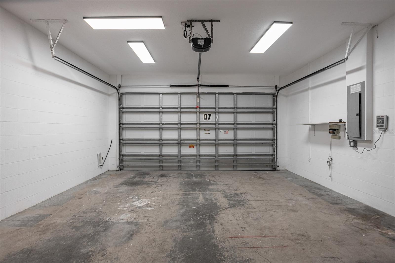 PALMA CEIA PARK - Residential Lease