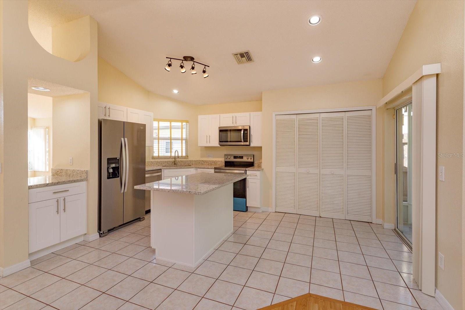 ALAFAYA WOODS PH 11 - Residential Lease