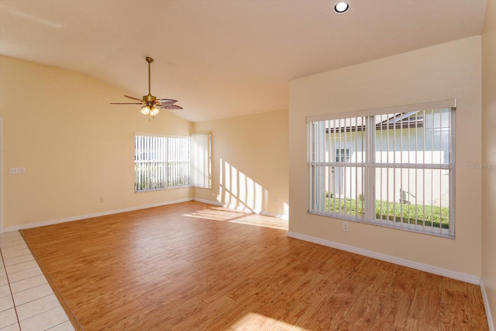 ALAFAYA WOODS PH 11 - Residential Lease