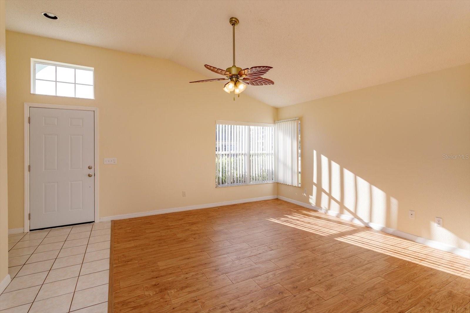 ALAFAYA WOODS PH 11 - Residential Lease