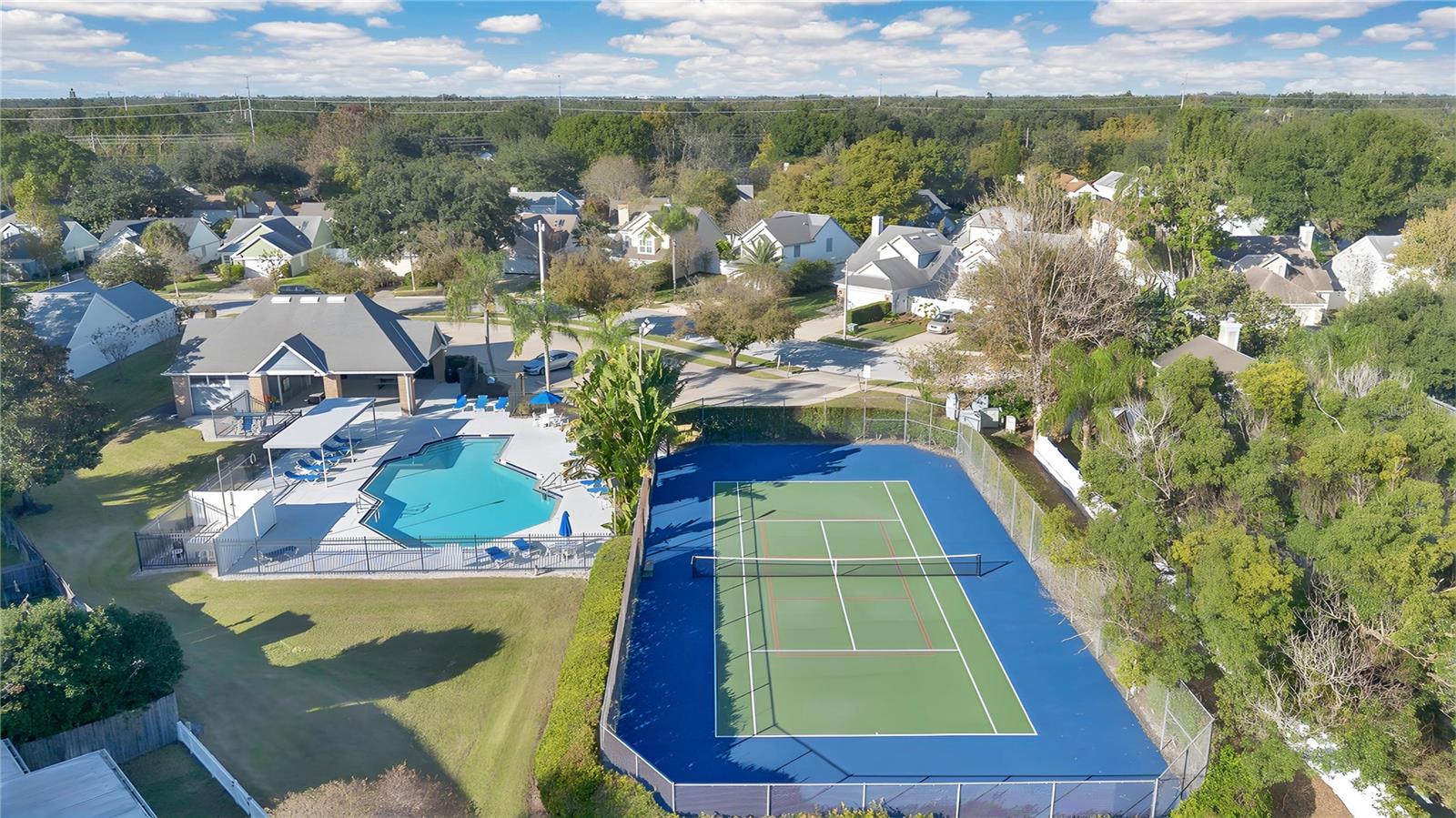 WEDGEWOOD GROVES - Residential