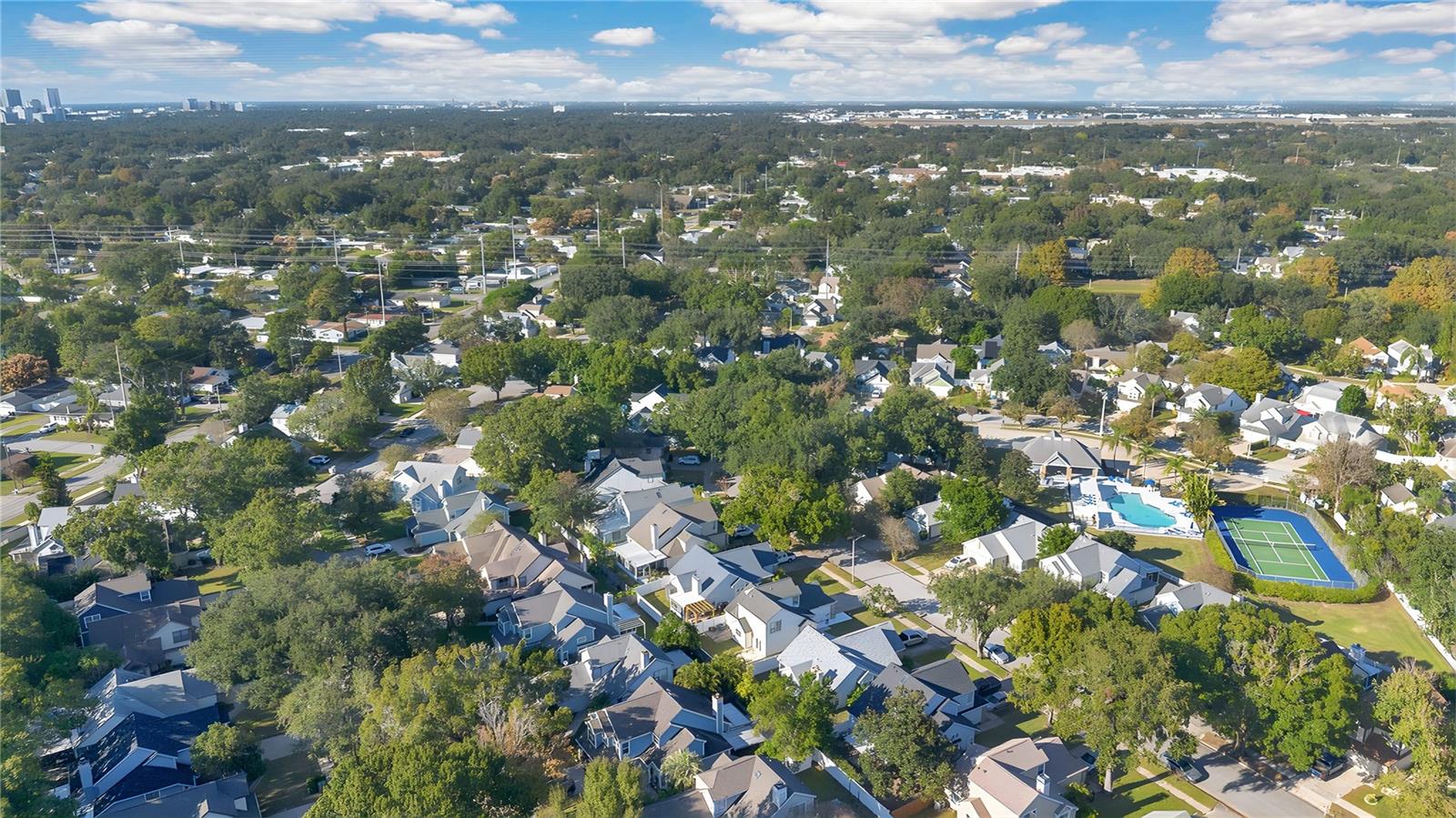 WEDGEWOOD GROVES - Residential
