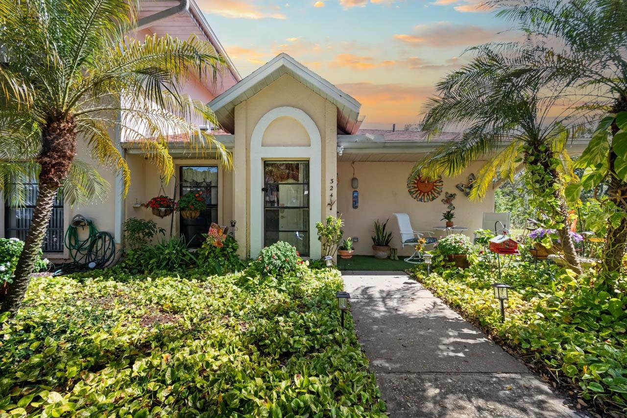 THE KNOLLS OF KINGS POINT II A - Residential