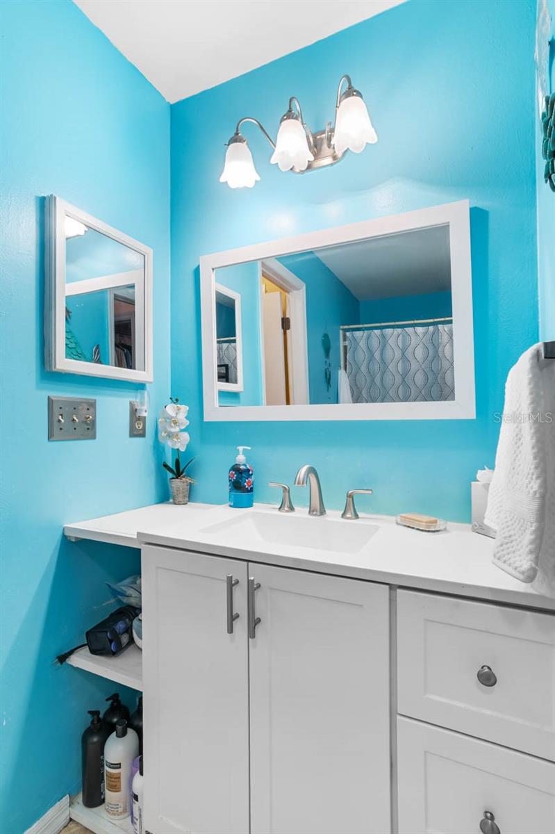 THE KNOLLS OF KINGS POINT II A - Residential