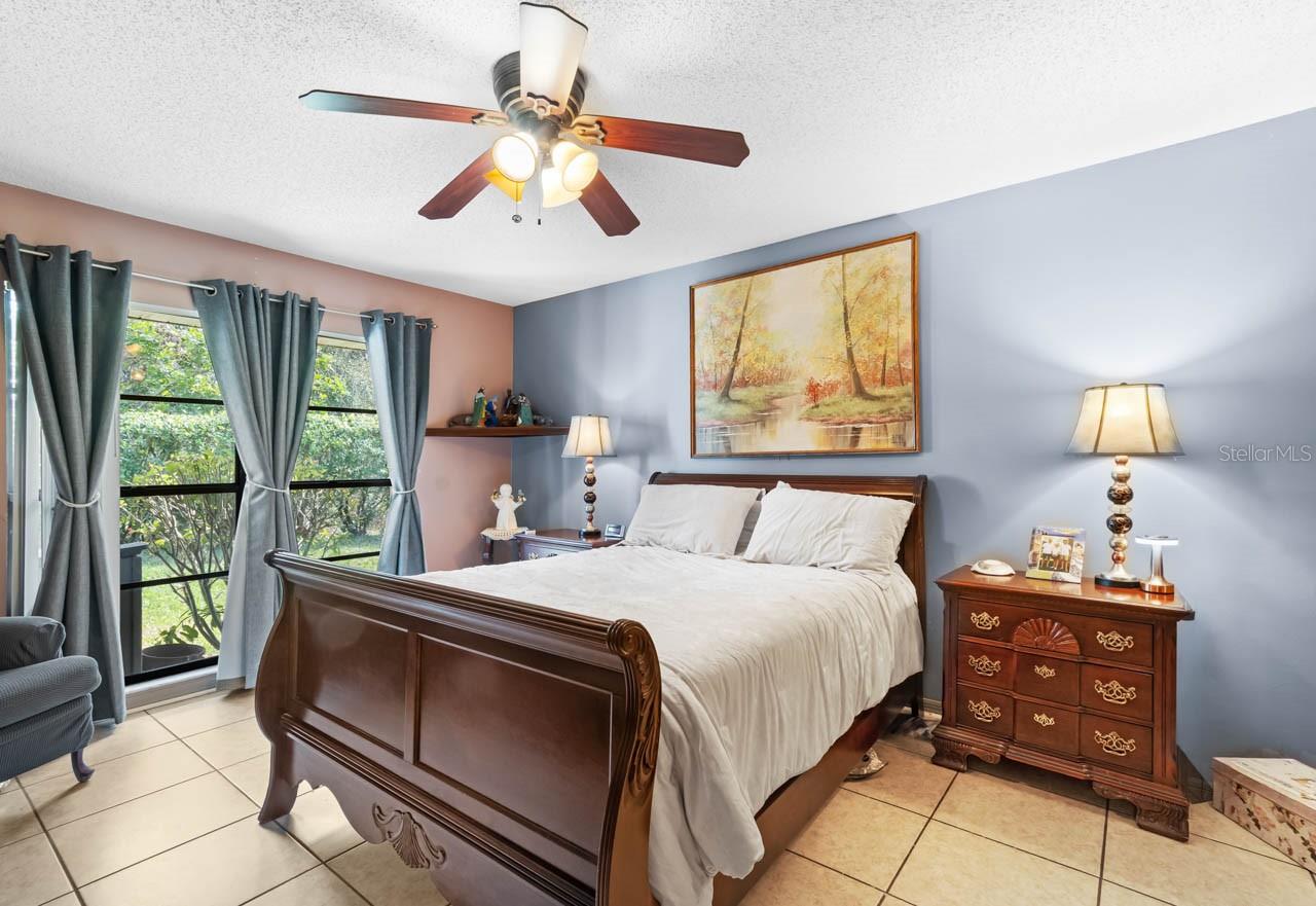 THE KNOLLS OF KINGS POINT II A - Residential