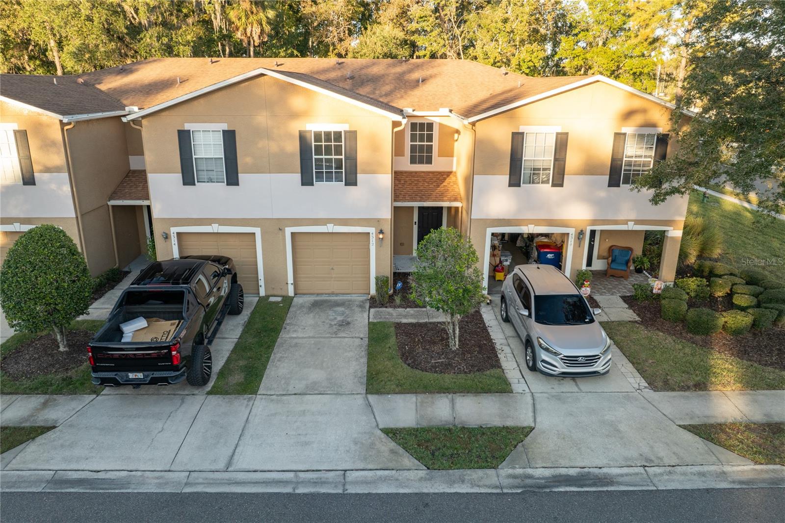 EDGEWATER AT GRAND OAKS PH 02 - Residential Lease