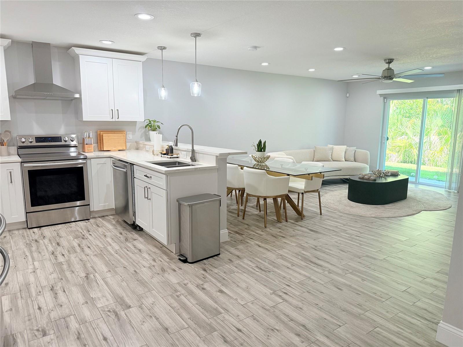 EDGEWATER AT GRAND OAKS PH 02 - Residential Lease