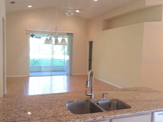 CARRINGTON PARK - Residential Lease