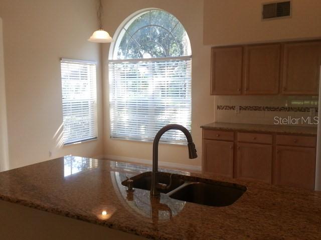 CARRINGTON PARK - Residential Lease