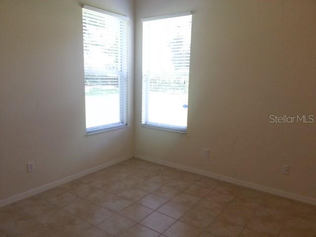 CARRINGTON PARK - Residential Lease