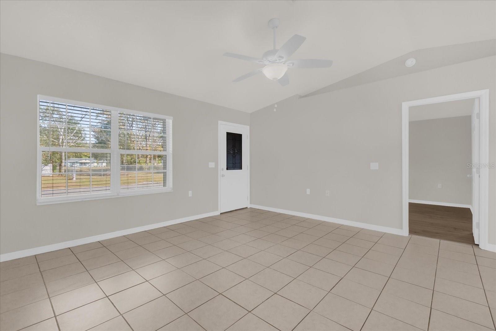 SUNVIEW MANOR - Residential