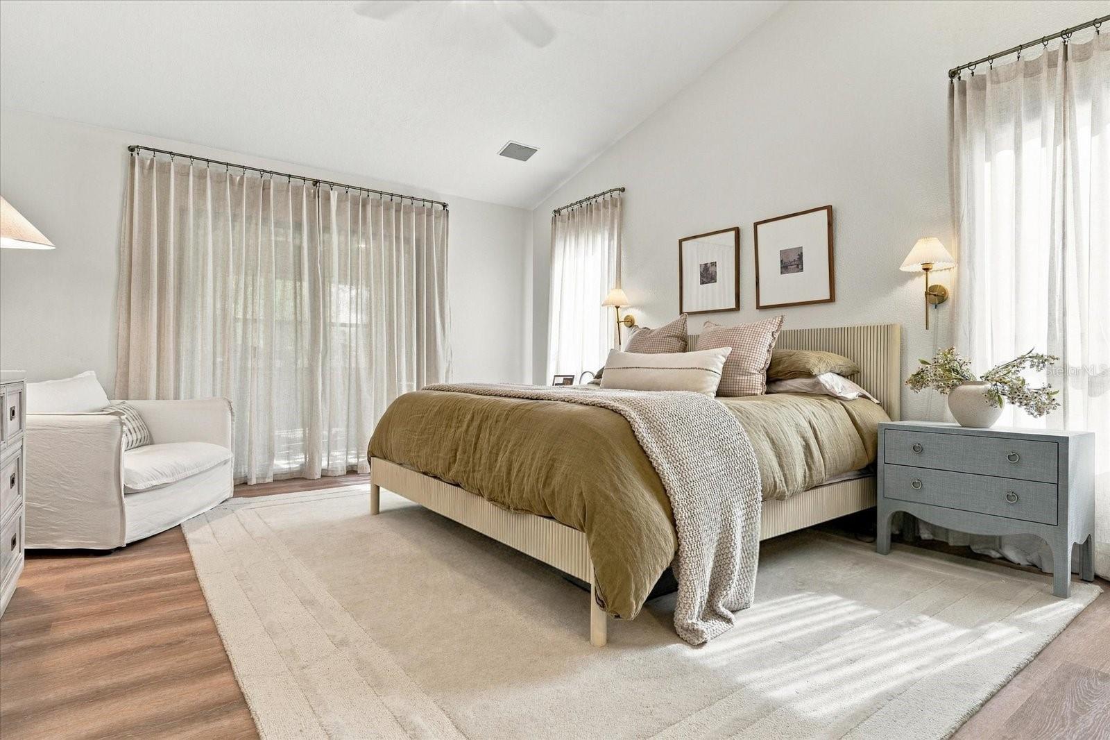 1515 MIDNIGHT PASS WAY