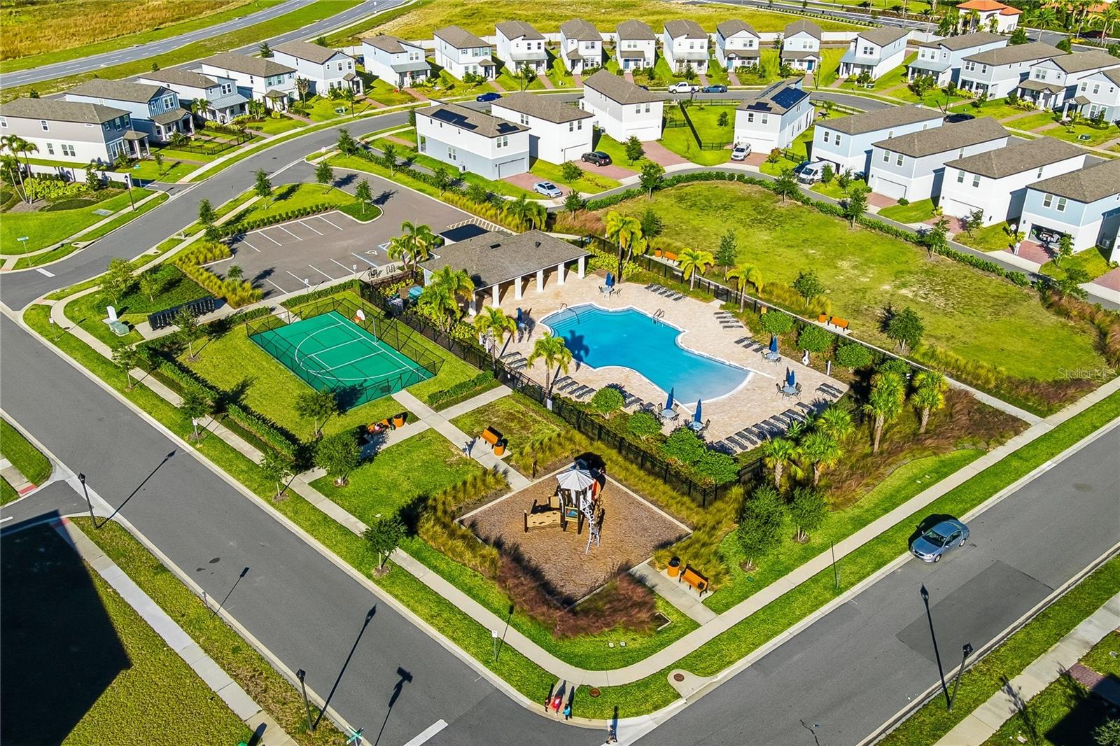 HIGHLAND RIDGE - Residential