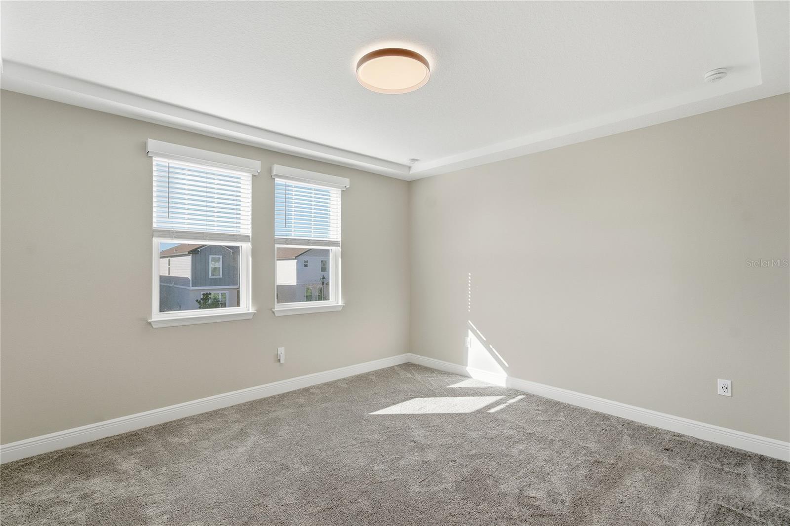 HIGHLAND RIDGE - Residential