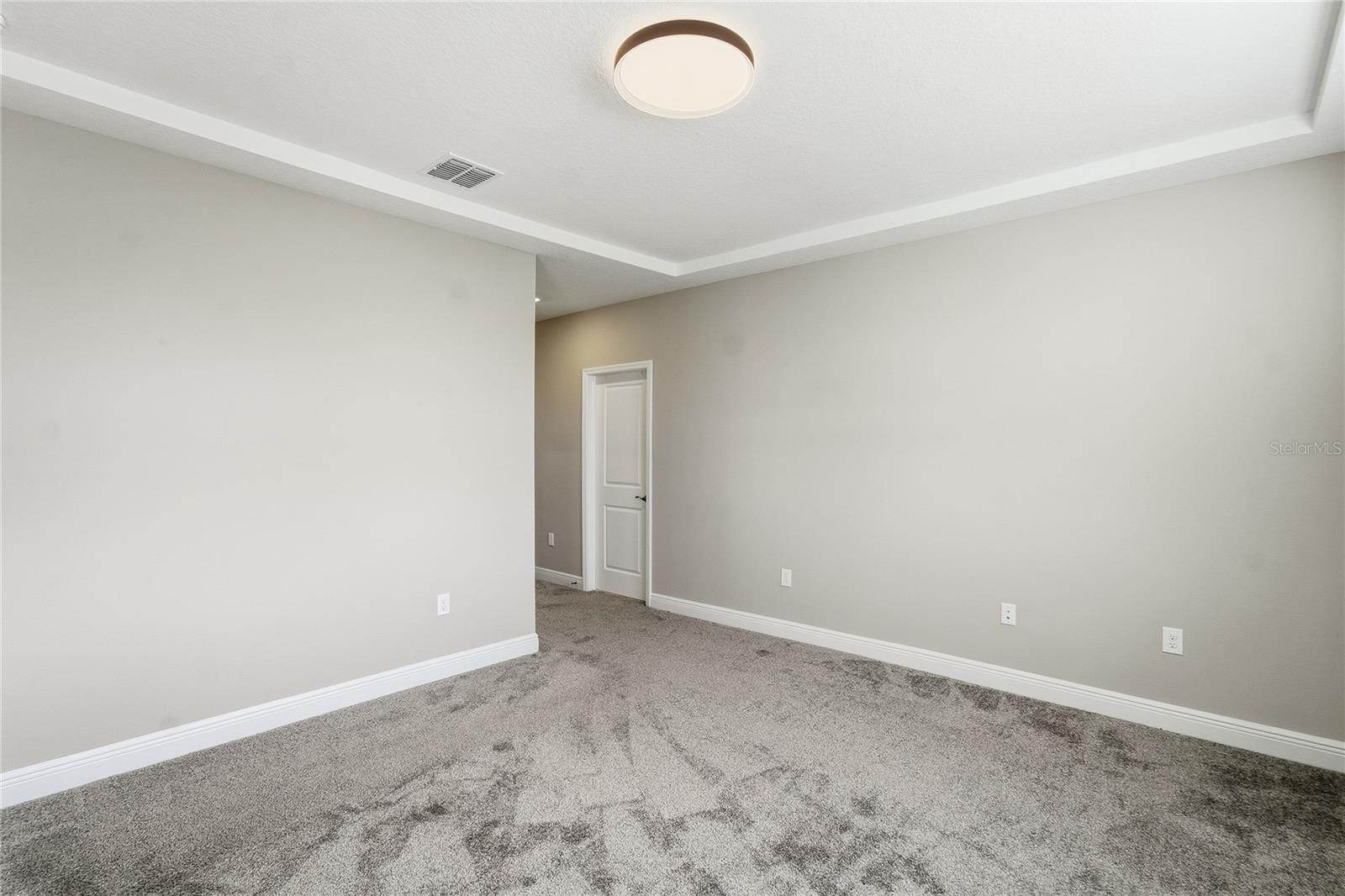 HIGHLAND RIDGE - Residential