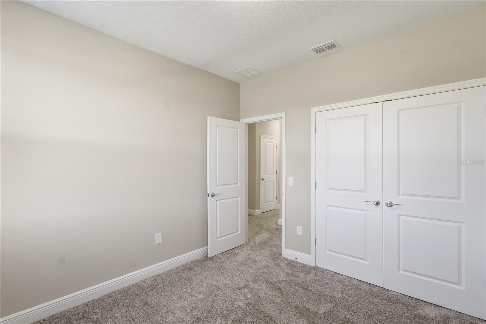 HIGHLAND RIDGE - Residential