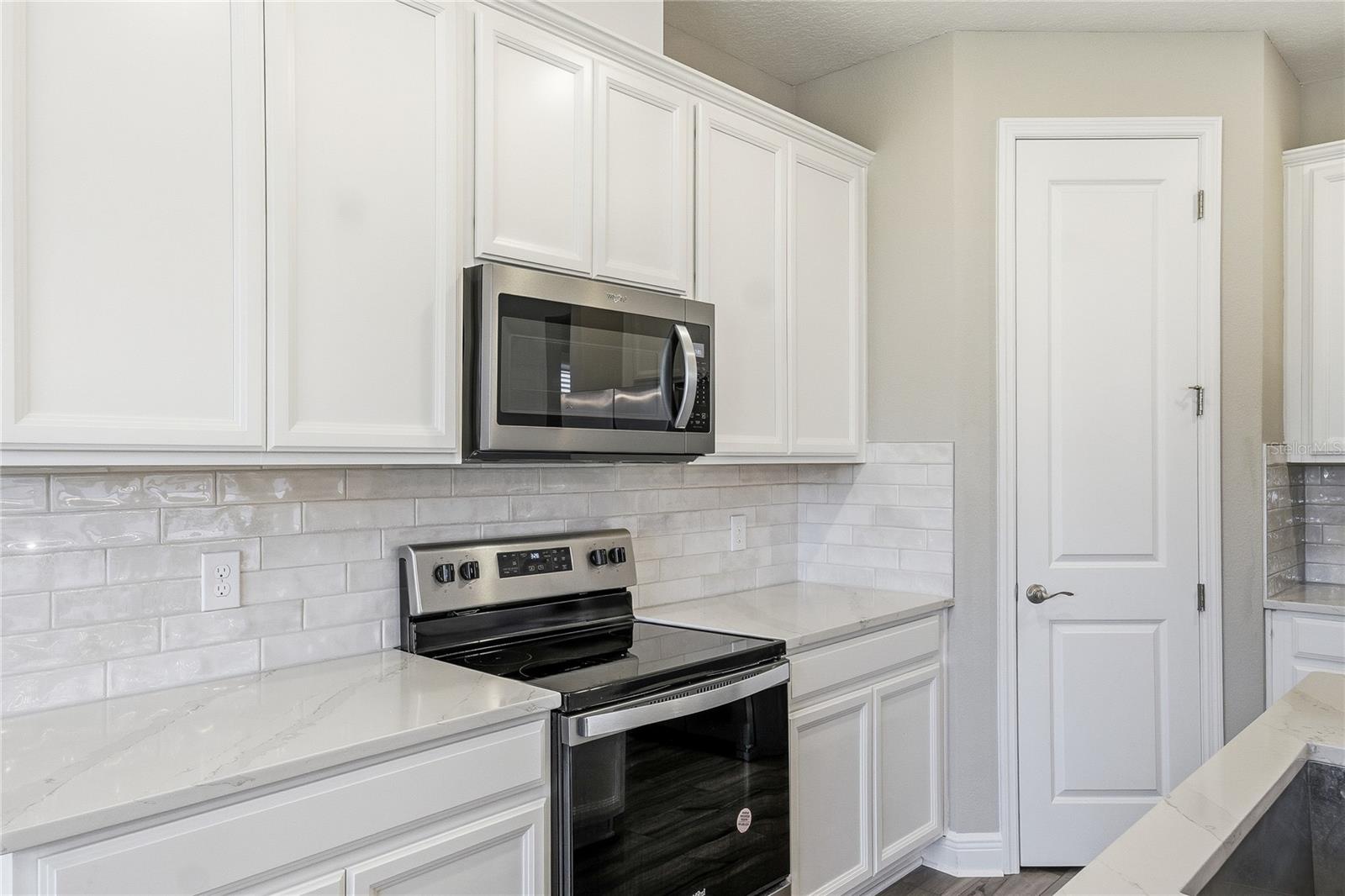 HIGHLAND RIDGE - Residential