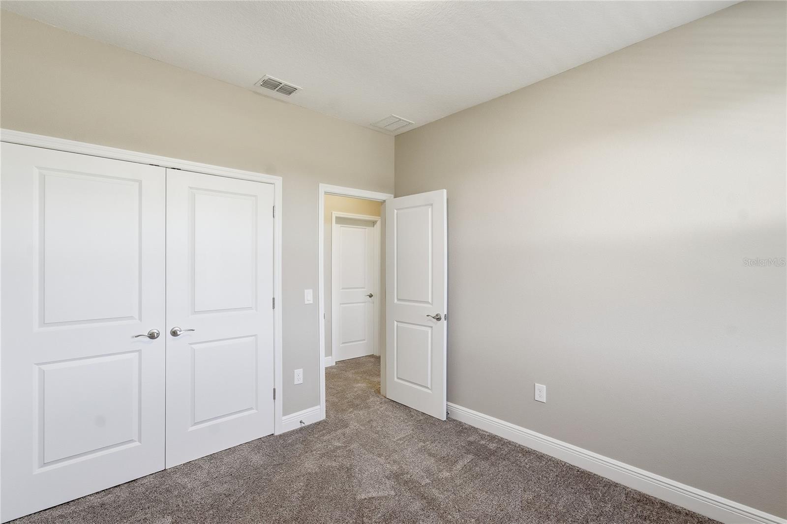 HIGHLAND RIDGE - Residential