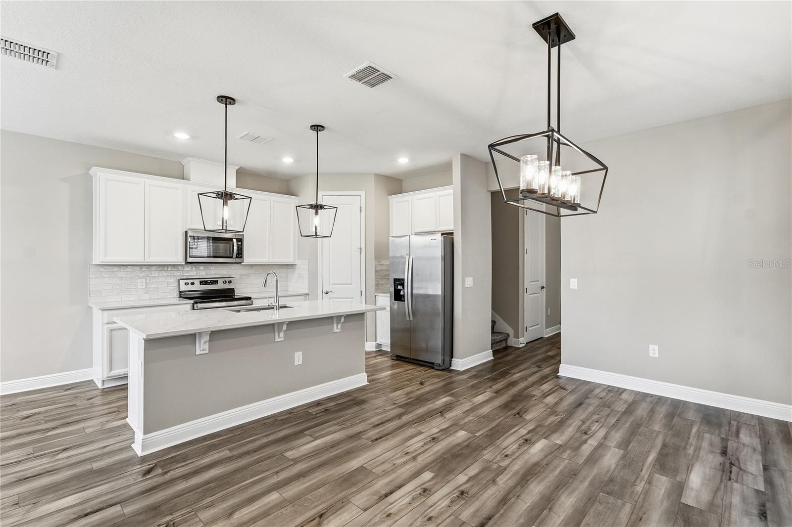 HIGHLAND RIDGE - Residential