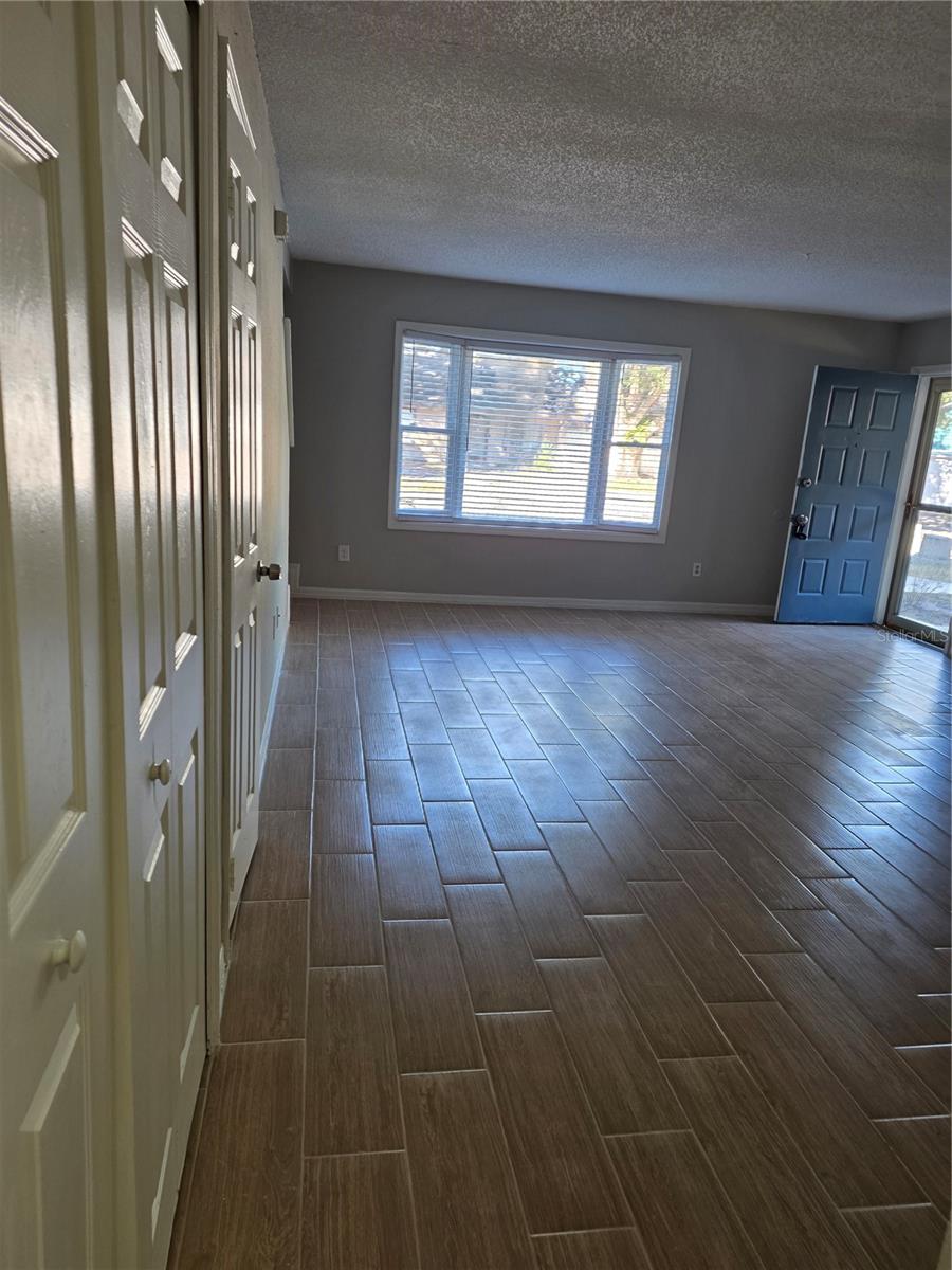 FERNBROOK TRAILS PH 3 - Residential Lease