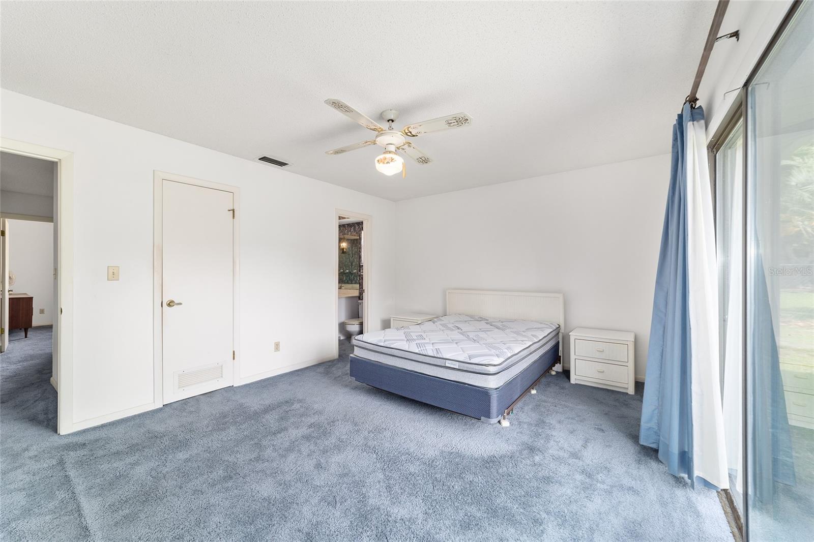 RAVEN HILL - Residential