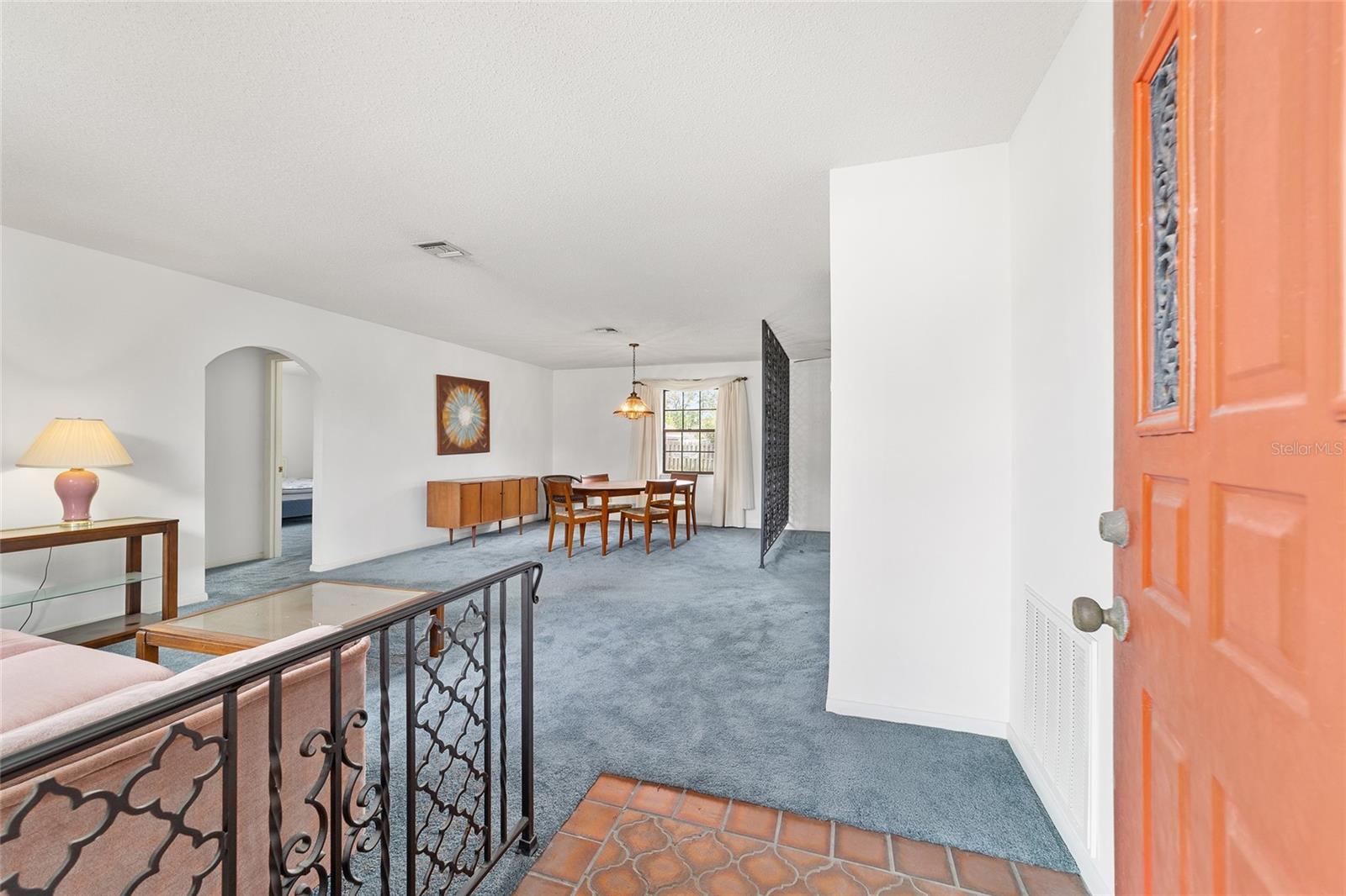 RAVEN HILL - Residential