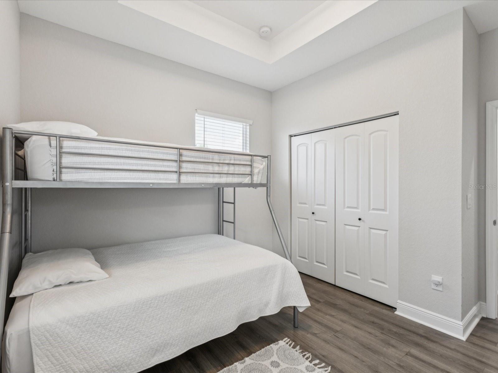 BANZA BANZA - Residential