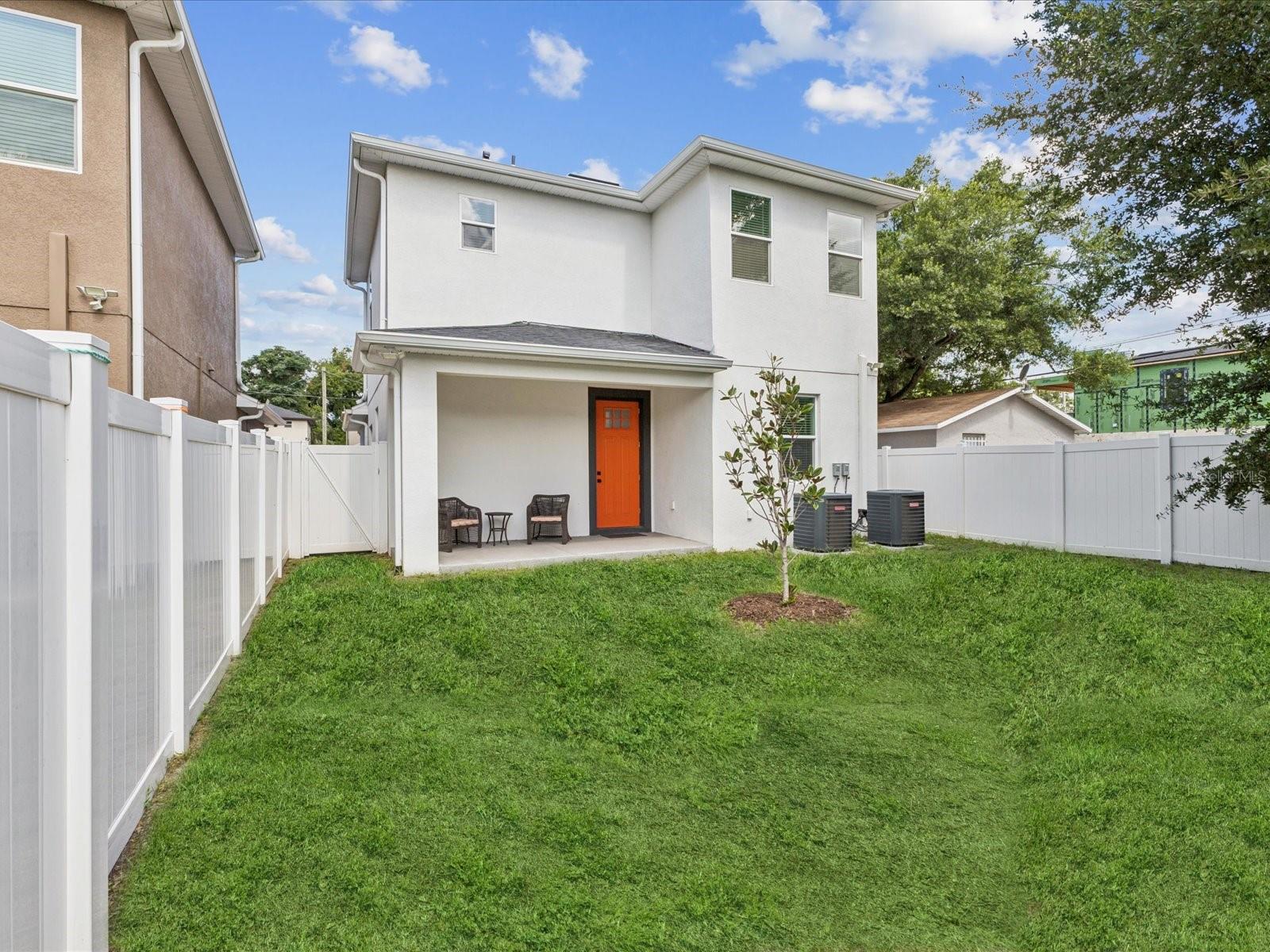 BANZA BANZA - Residential