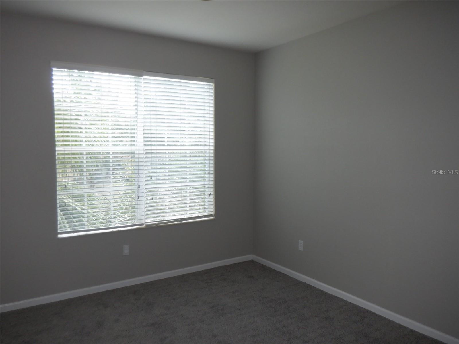 FLORA RIDGE CONDO PH 13 BLDG 7 - Residential