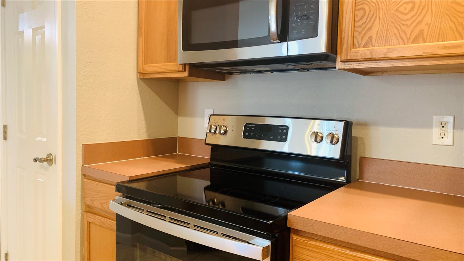 FLORA RIDGE CONDO PH 13 BLDG 7 - Residential