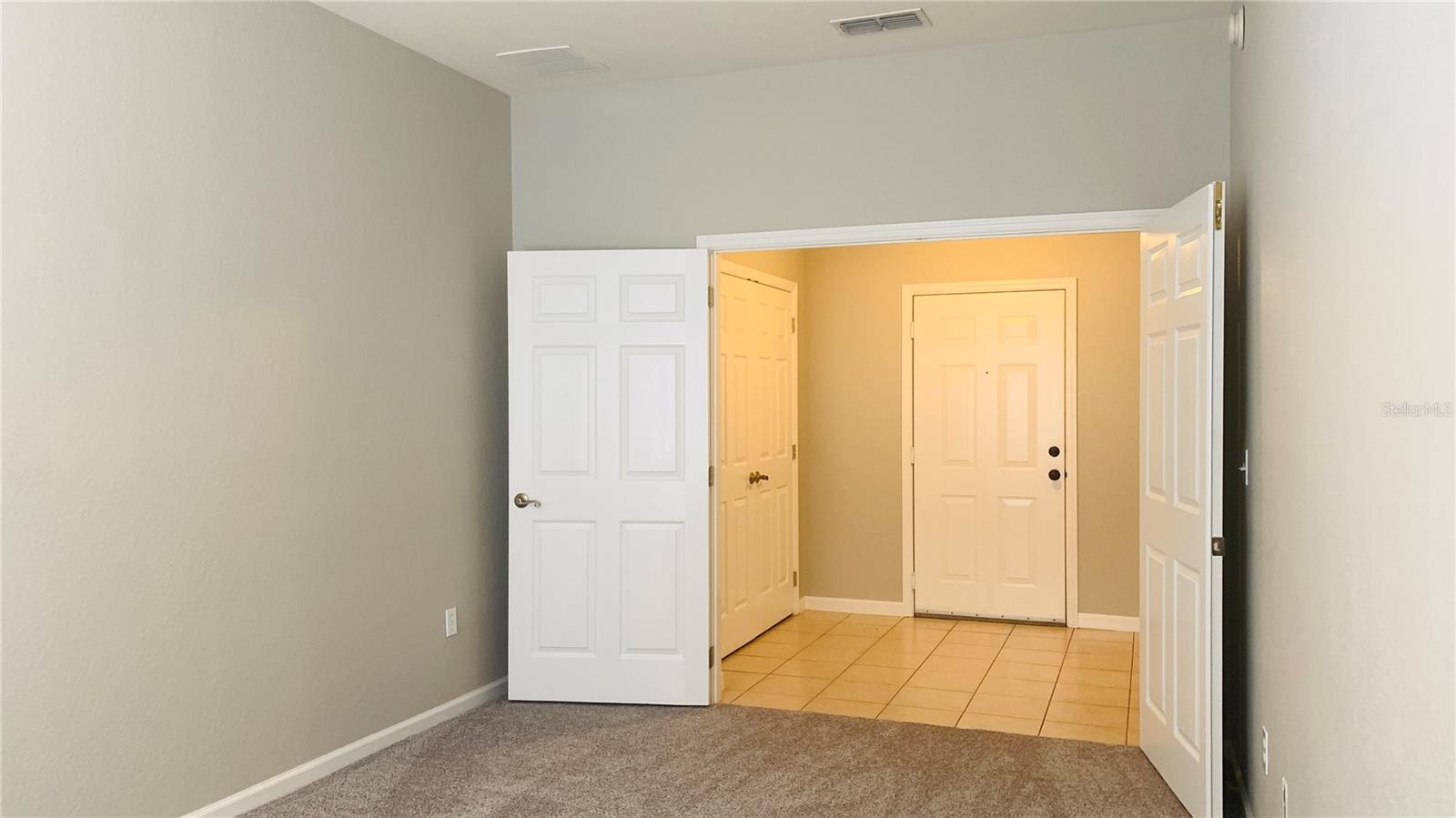 FLORA RIDGE CONDO PH 13 BLDG 7 - Residential