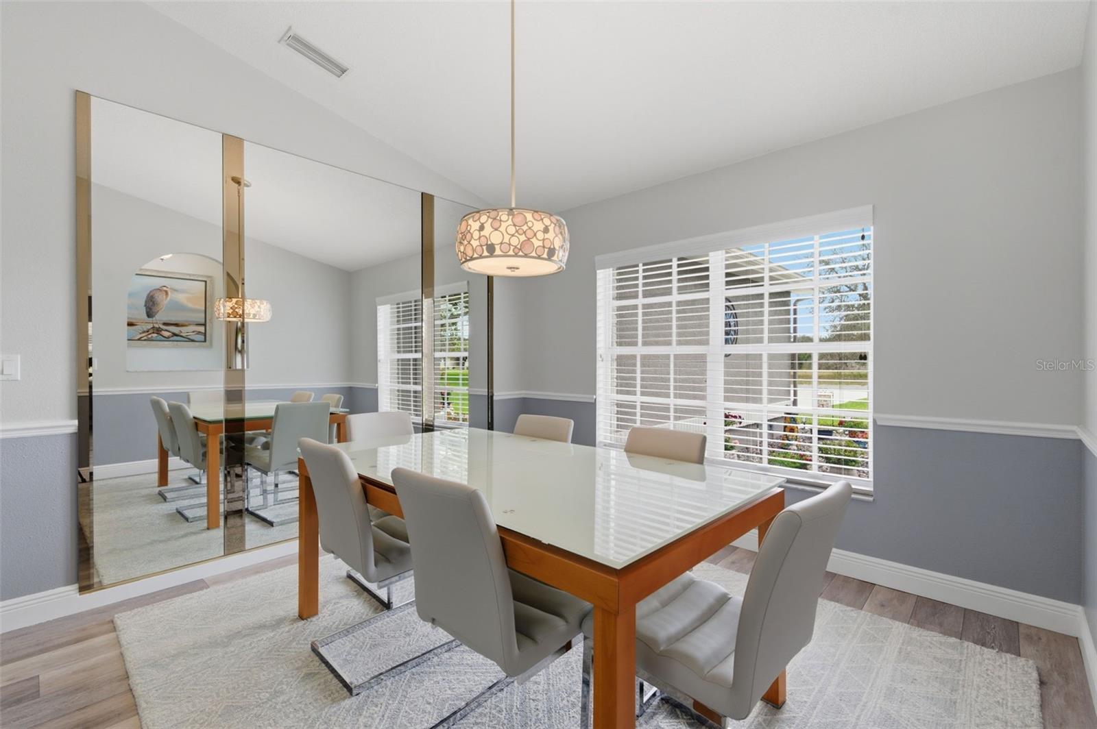 AUTUMN OAKS - Residential