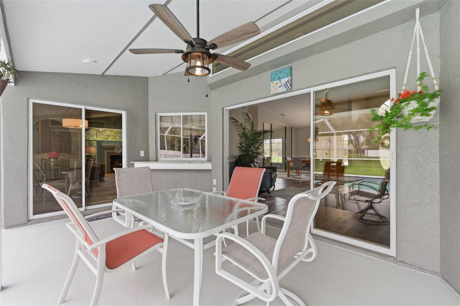 AUTUMN OAKS - Residential