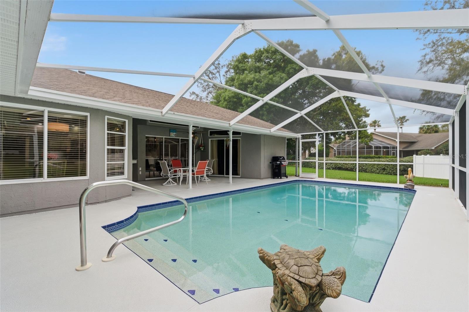 AUTUMN OAKS - Residential