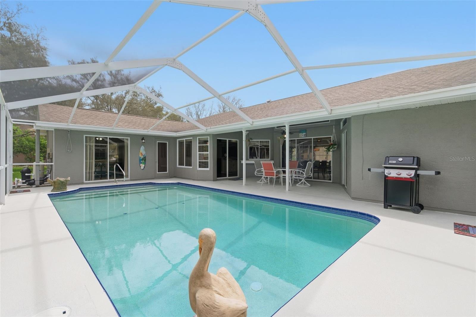 AUTUMN OAKS - Residential