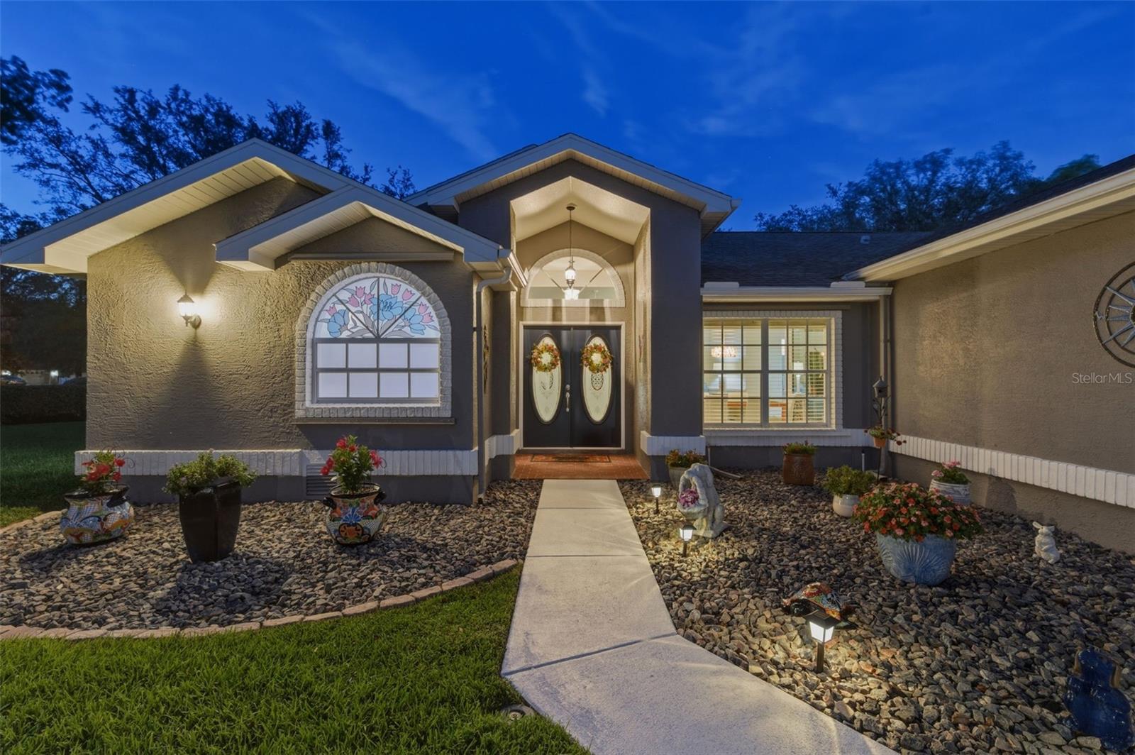 AUTUMN OAKS - Residential