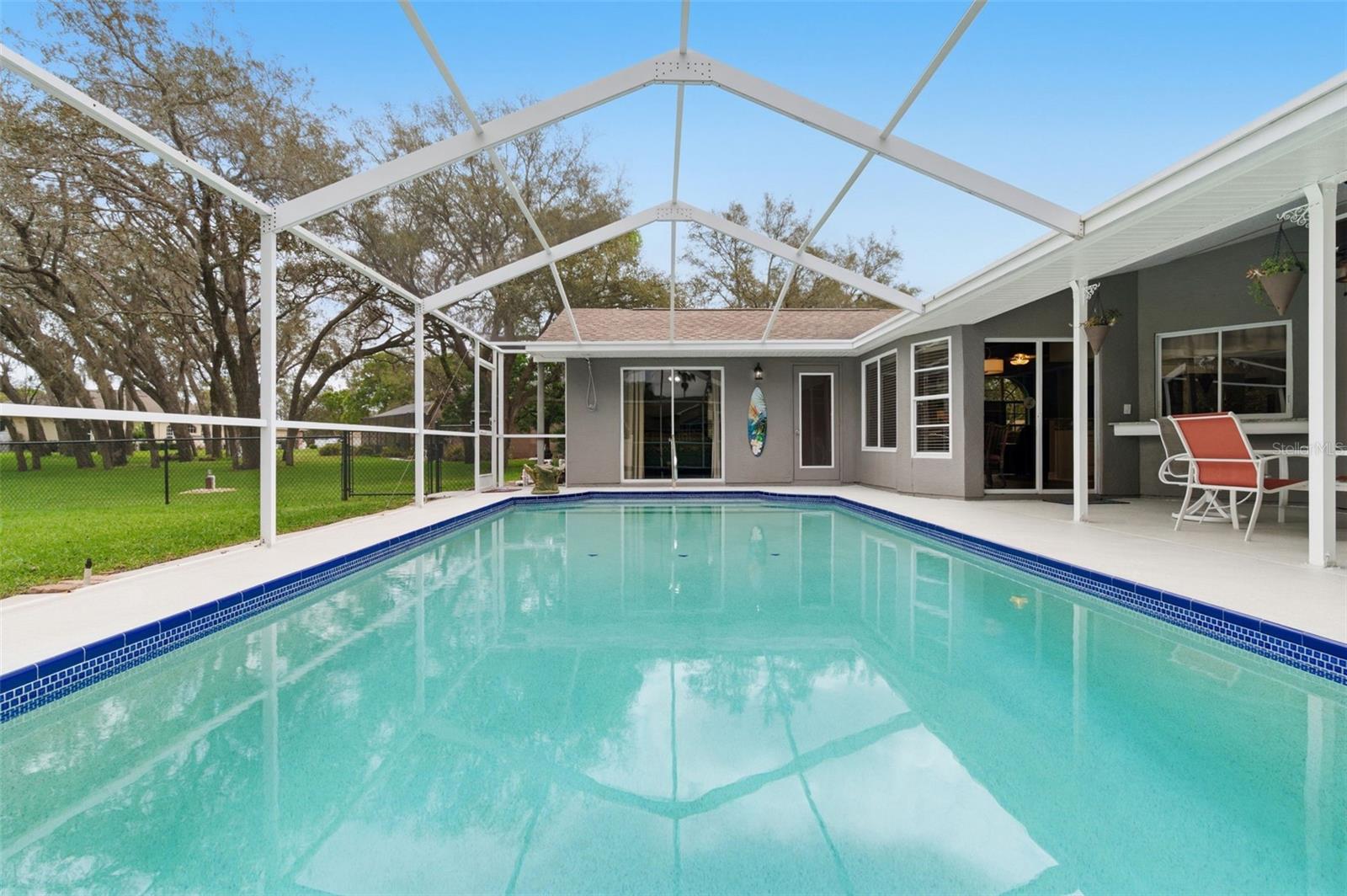 AUTUMN OAKS - Residential