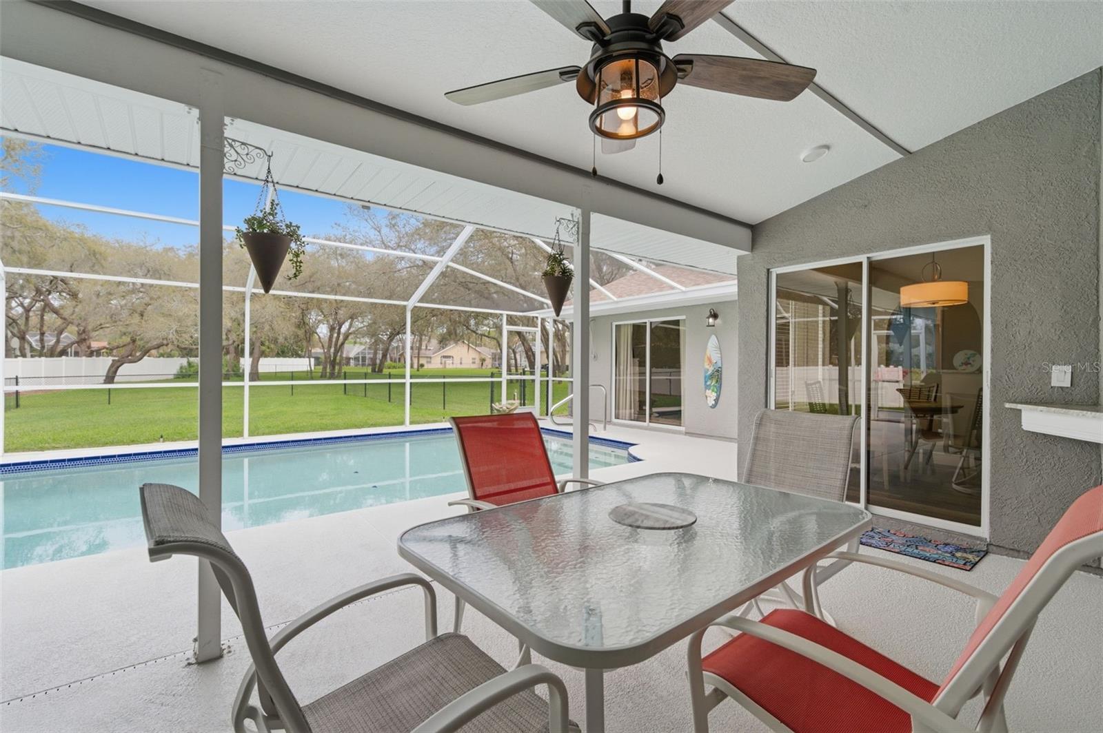 AUTUMN OAKS - Residential